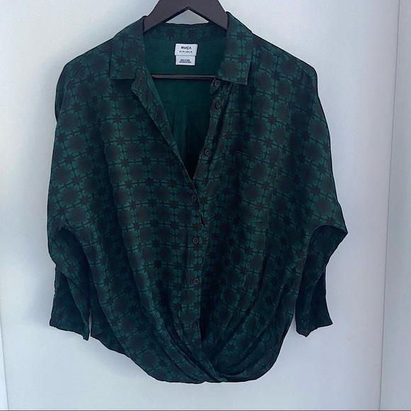 RVCA. Blouse. Size Small. - Picture 1 of 7